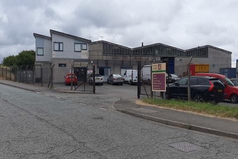 Warehouse to rent, Llanberis Rd Caernarfon LL55 2BD