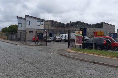 Warehouse to rent, Llanberis Rd Caernarfon LL55 2BD