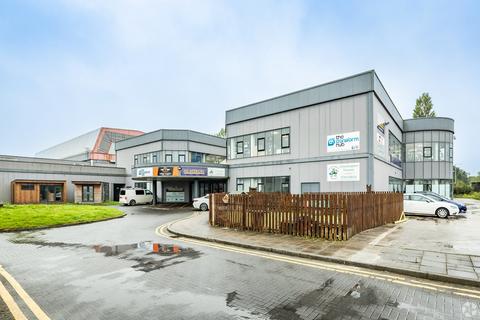 Industrial unit to rent, Oliver's Place Preston PR2 9ZA