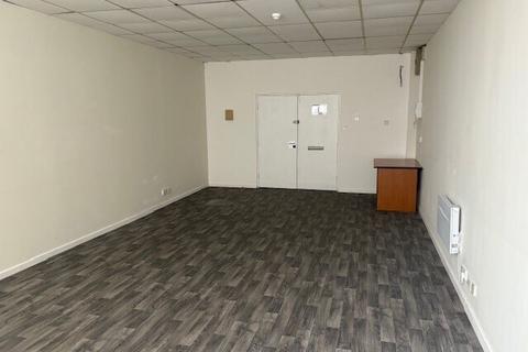 Distribution warehouse to rent, Price St Birkenhead CH41 4JQ
