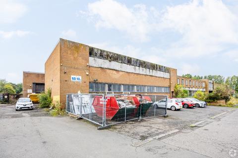Distribution warehouse to rent, 18 South Ave Blantyre G72 0UZ