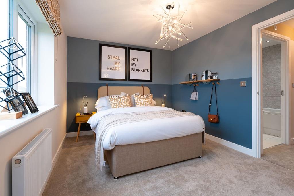 Double bedroom with space for built-in wardrobes