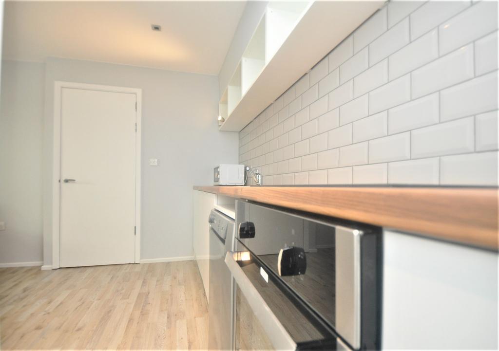 Kitchen 1 (2)