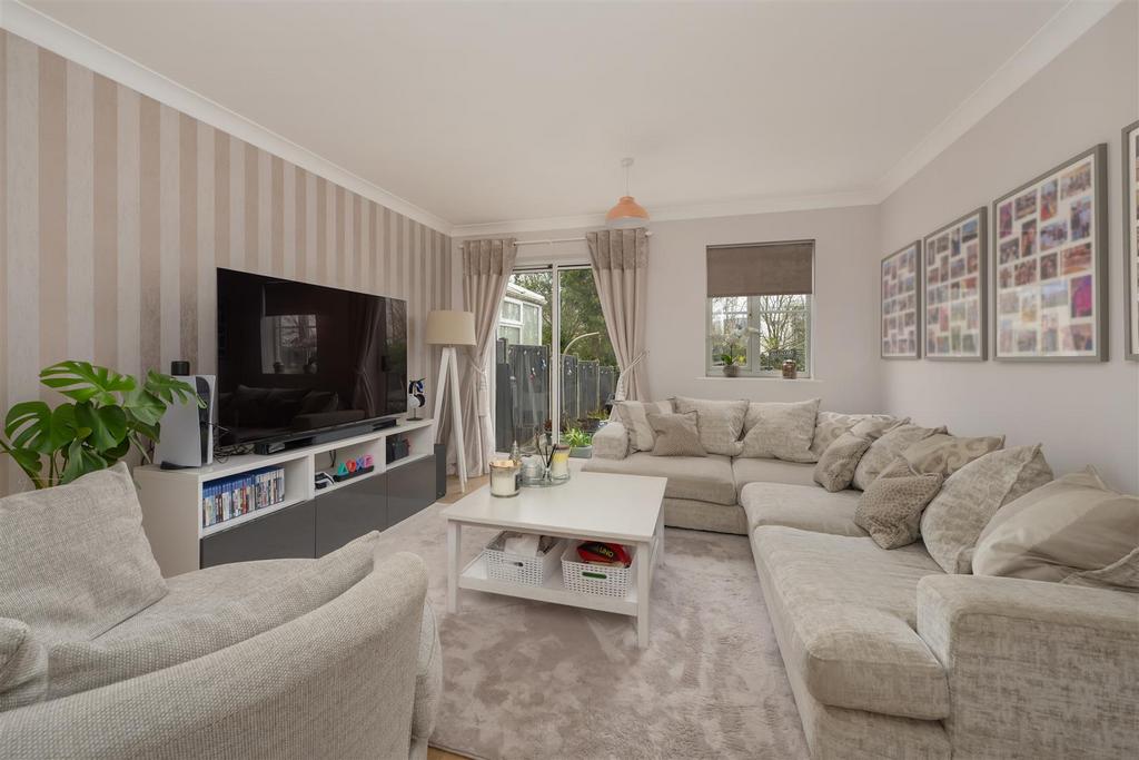 Emelina Way, Whitstable