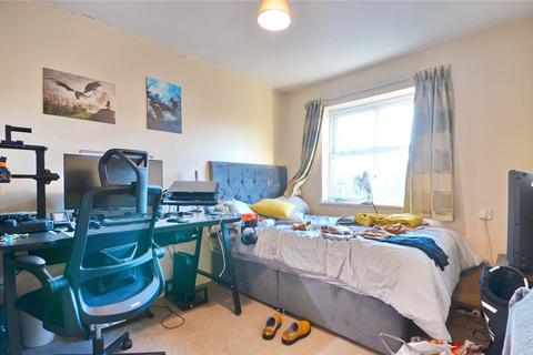 6 bedroom semi-detached house to rent, Lancelot Road, Stapleton, Bristol, Bristol, BS16