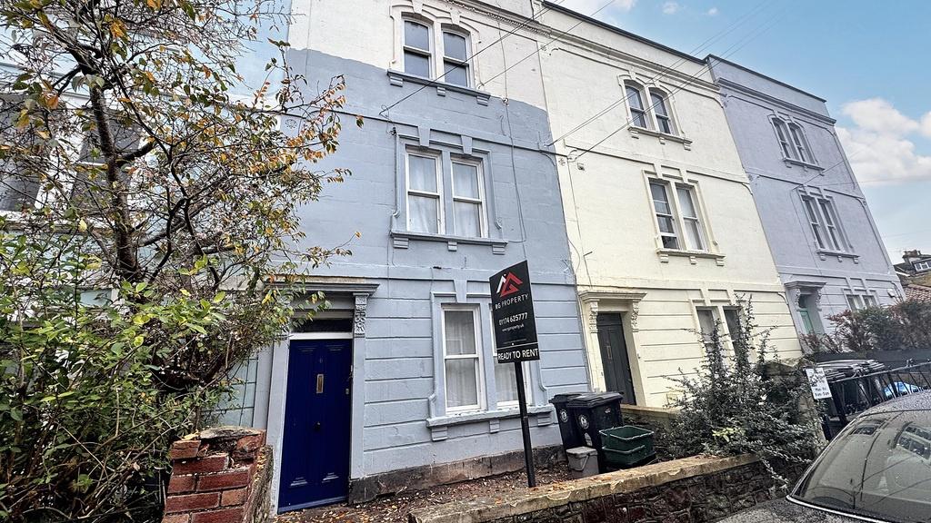 Attractive terrace frontage with period charact...