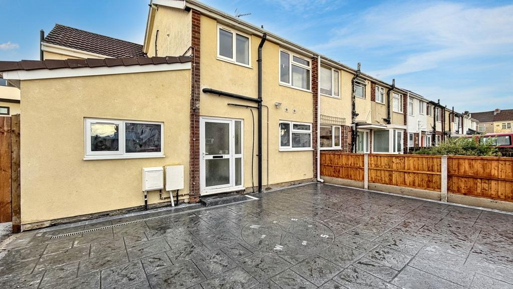 Well-presented rear exterior of a terraced prop...