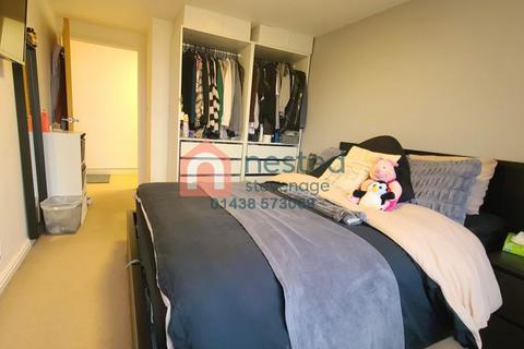 2 bedroom flat for sale, Kilby Road, Stevenage SG1