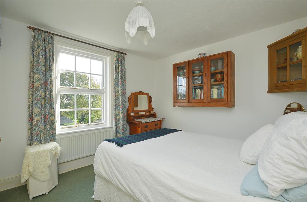 Resized Bed2a.jpg