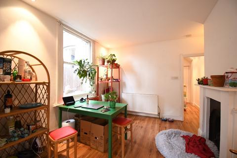 undefined, Albert Road, London,  E10