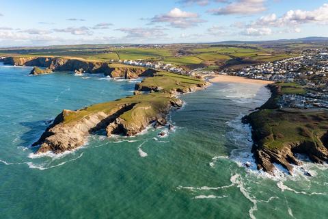 2 bedroom house for sale, Porth Bean Road, Newquay TR7