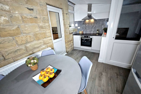 5 bedroom house of multiple occupation to rent, School Street, Great Houghton S72