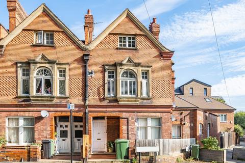 2 bedroom flat for sale, Lydhurst Avenue, Streatham, London, SW2
