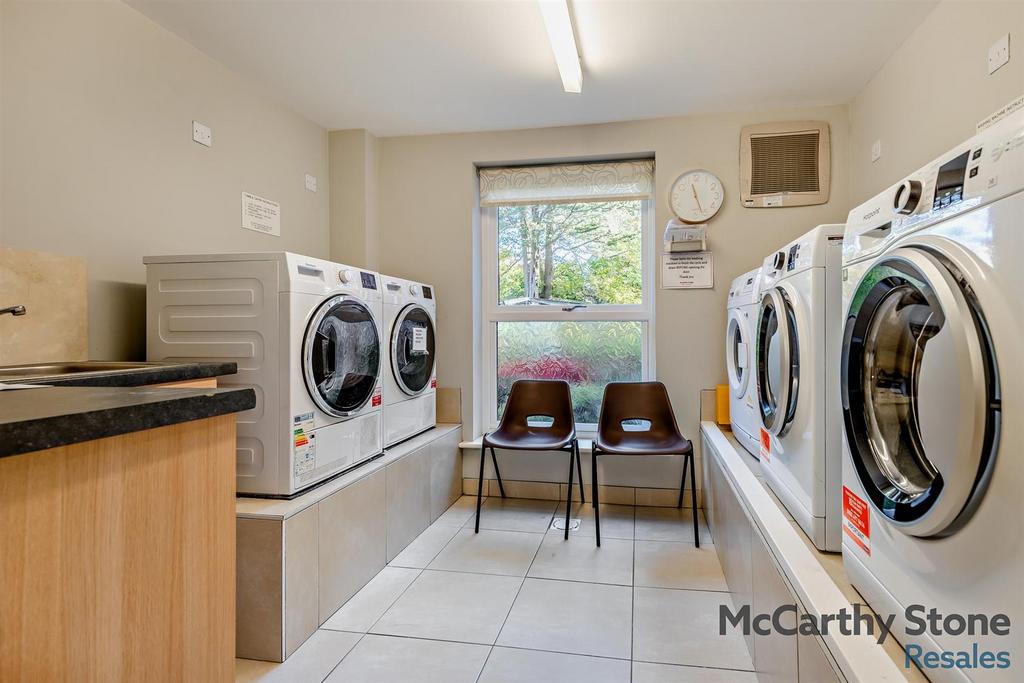 8669340-interior16-800.jpg