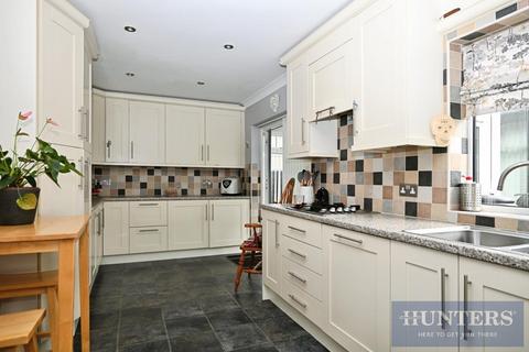 4 bedroom semi-detached house for sale, Spenser Road, Guiseley, Leeds