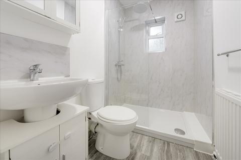 undefined, St Stephens Avenue, Shepherd's Bush W12
