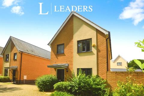 3 bedroom detached house for sale, Kirby Drive, Colchester, Essex