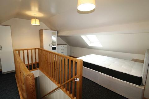 undefined, Aketon Road, Castleford WF10