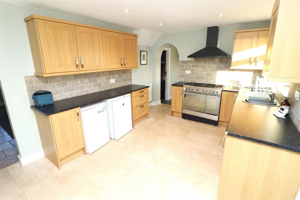 Kitchen .JPG