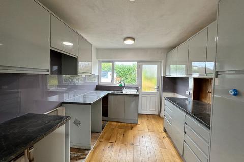 2 bedroom detached bungalow for sale, Thorne Park Road, Torquay, TQ2 6RU