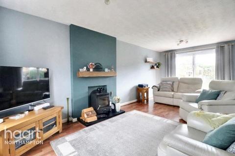 5 bedroom detached house for sale, Summerfields, Northampton