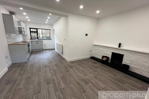 Tylacoch Place, Treorchy, Rhondda Cynon Taff, CF42