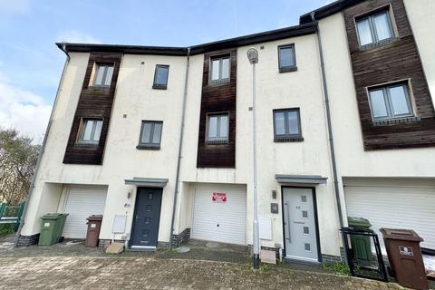 4 bedroom terraced house for sale, Squirrel Close, Plymouth PL6
