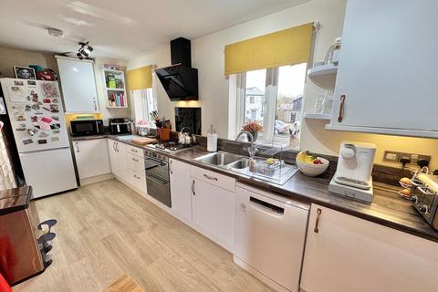 4 bedroom terraced house for sale, Squirrel Close, Plymouth PL6