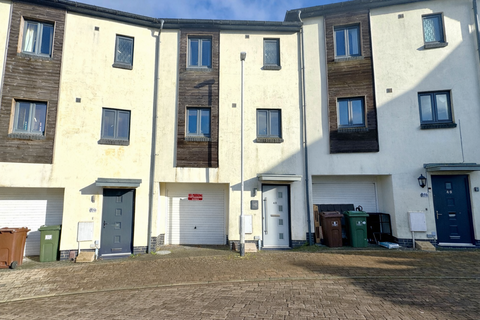 4 bedroom terraced house for sale, Squirrel Close, Plymouth PL6