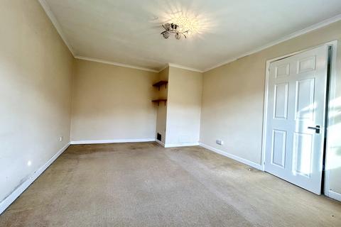 3 bedroom semi-detached house for sale, Duncliffe Close, Stalbridge