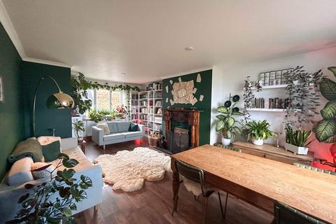 4 bedroom detached house for sale, 10a Flodigarry, Portree, Isle of Skye, IV51 9HZ