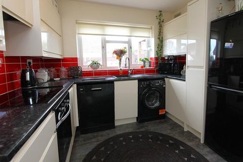 4 bedroom detached house for sale, Kingsway, Stourport-on-Severn, DY13