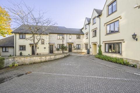 2 bedroom retirement property for sale, Bath Lodge, Chantry Court, Tetbury, Gloucestershire, GL8