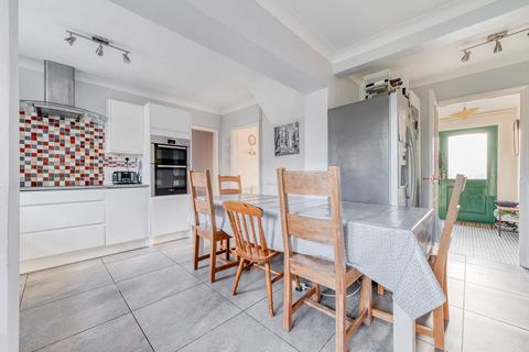6 bedroom detached house for sale, Dereham Road, Beeston