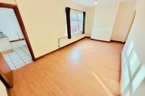 3 bedroom terraced house to rent, Beech Road, Erdington, Birmingham