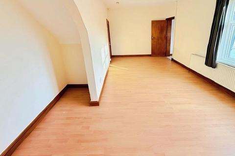 3 bedroom terraced house to rent, Beech Road, Erdington, Birmingham