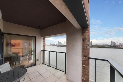 2 bedroom apartment for sale, Ovex Close, London, E14