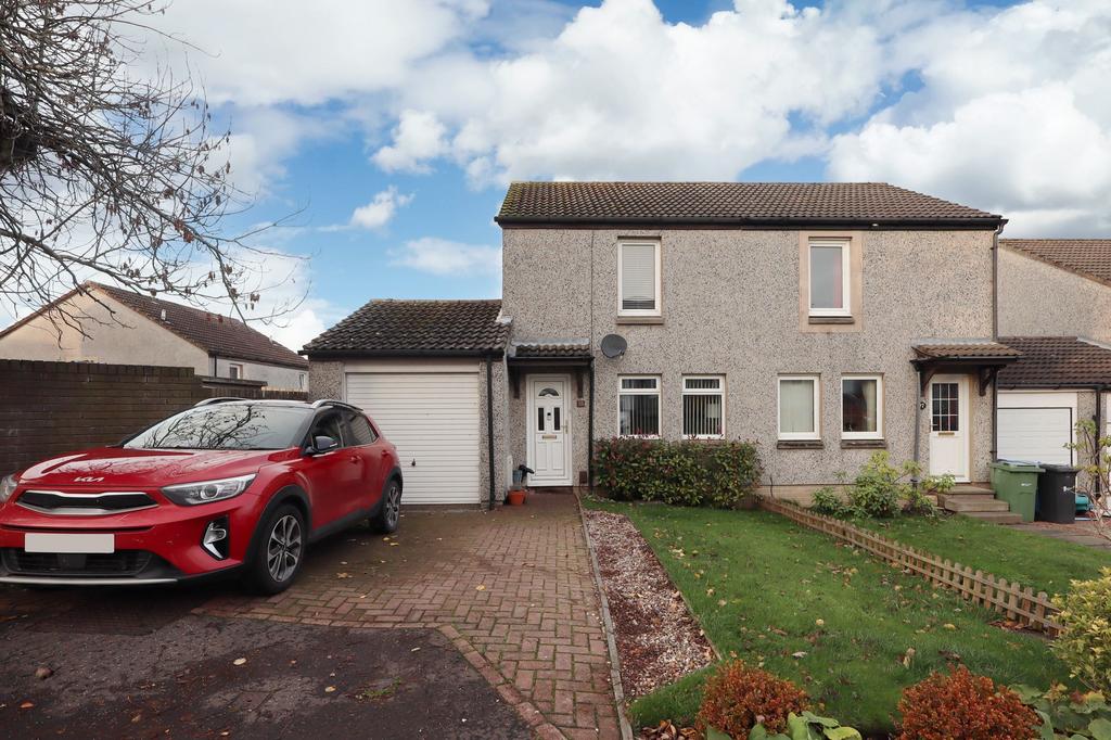 Front Garden and Garage