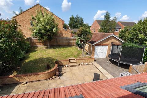 undefined, Dove Close, Bingham