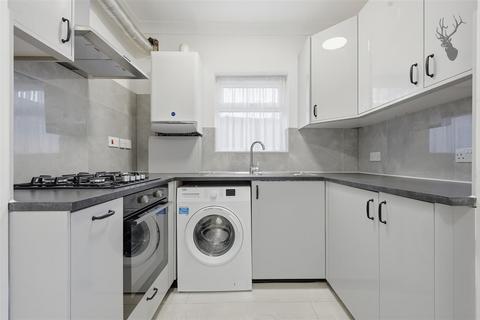 undefined, Hampton Road, London E4