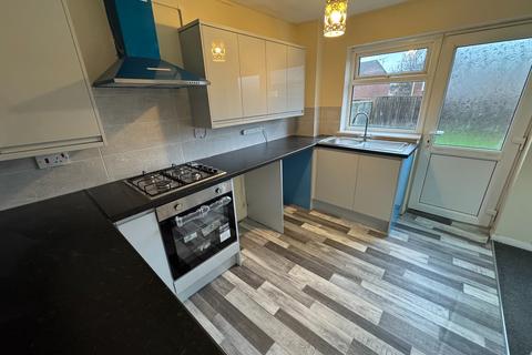 3 bedroom semi-detached house to rent, Icomb Close, Toothill, Swindon, SN5