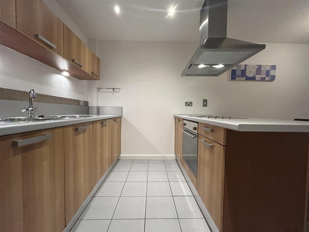 Kitchen (3).jpeg
