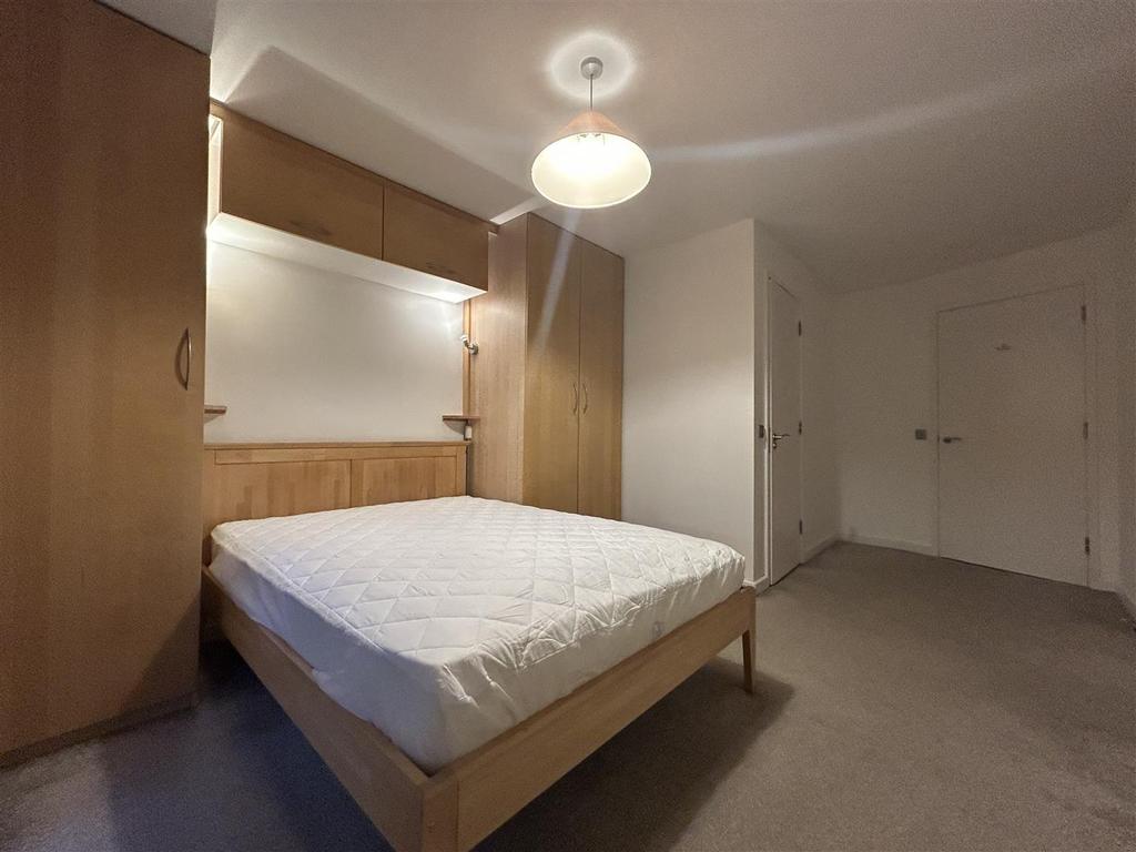 1st Bedroom.jpeg