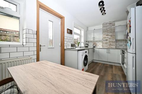 3 bedroom semi-detached house for sale, Markham Avenue, Rawdon, Leeds