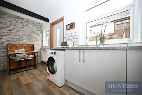 3 bedroom semi-detached house for sale, Markham Avenue, Rawdon, Leeds