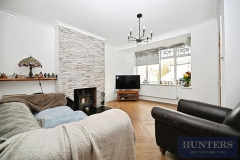 3 bedroom semi-detached house for sale, Markham Avenue, Rawdon, Leeds