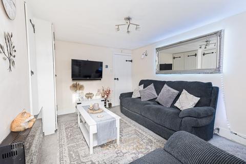 1 bedroom maisonette for sale, Queens Road, East Grinstead RH19