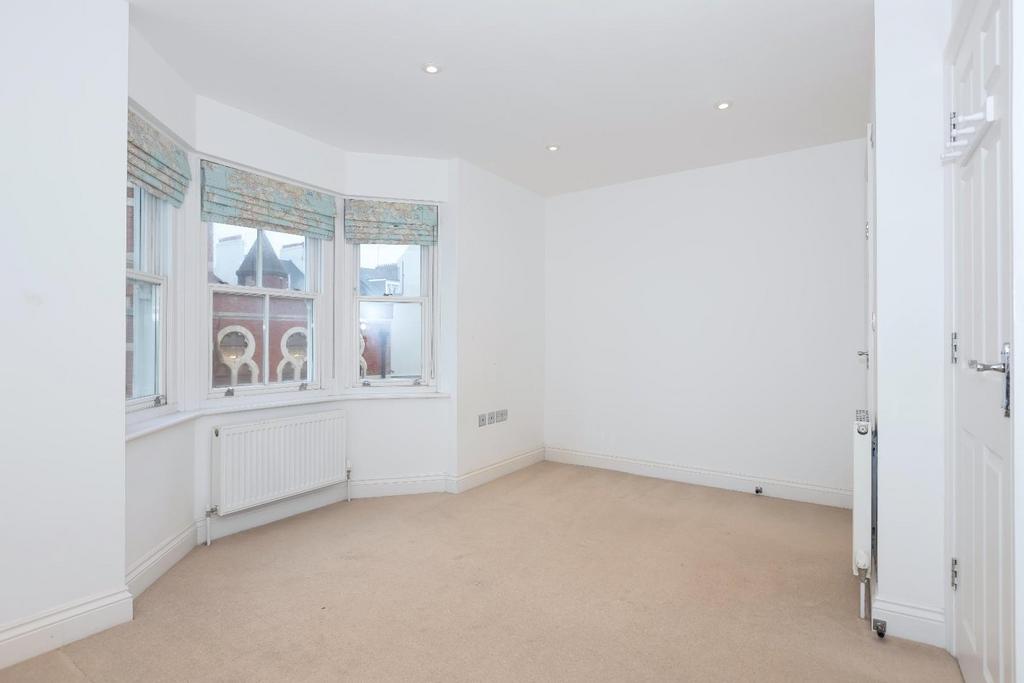 Powis rd 4.jpg