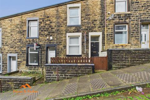 2 bedroom terraced house to rent, Chapel Street, Colne BB8