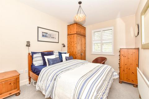 3 bedroom semi-detached house for sale, Wheelwrights Close, Arundel, West Sussex